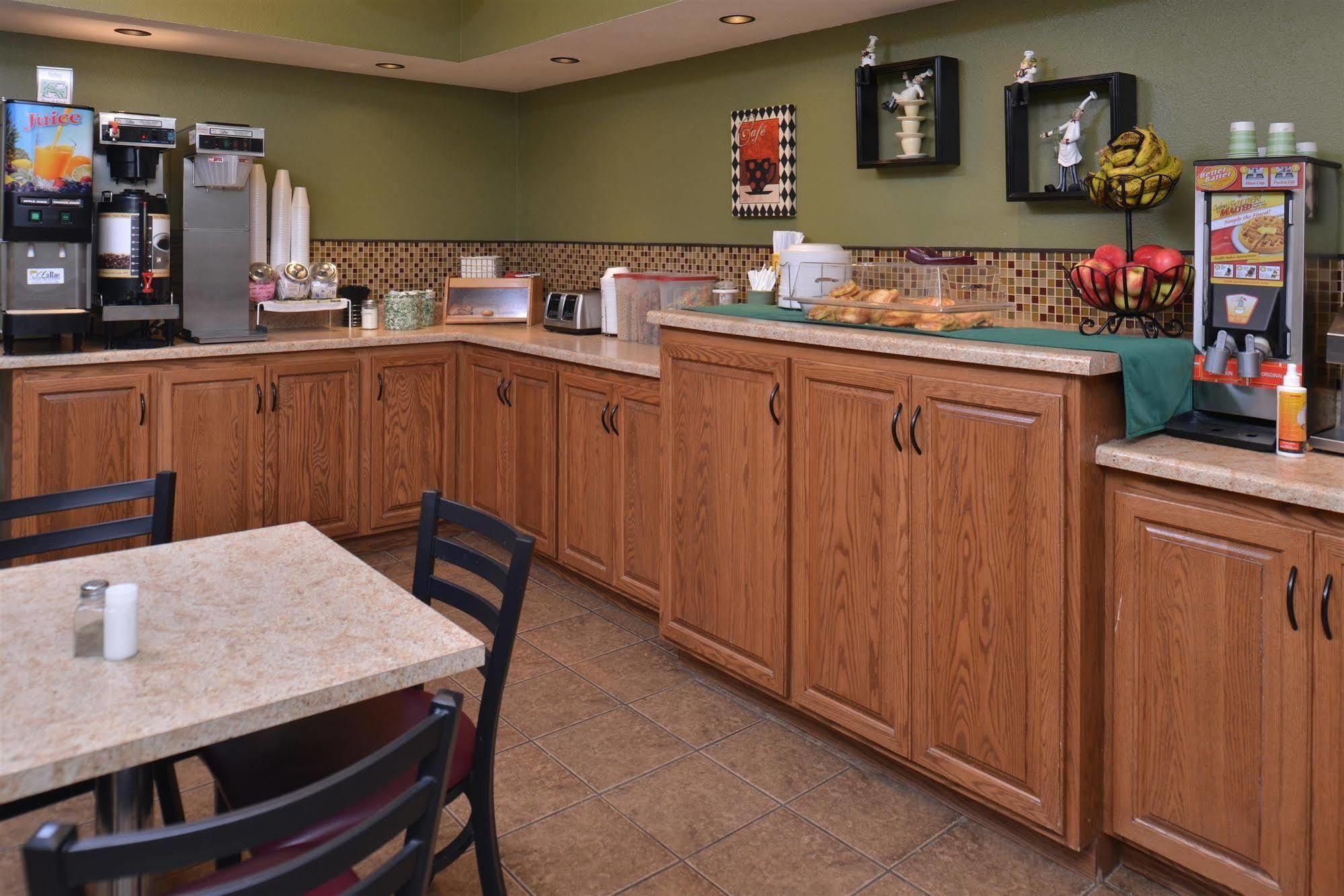 Cottonwood Inn And Conference Center South Sioux City Bagian luar foto