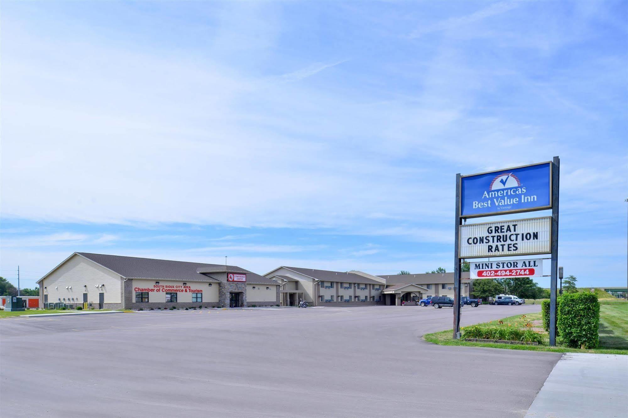 Cottonwood Inn And Conference Center South Sioux City Bagian luar foto