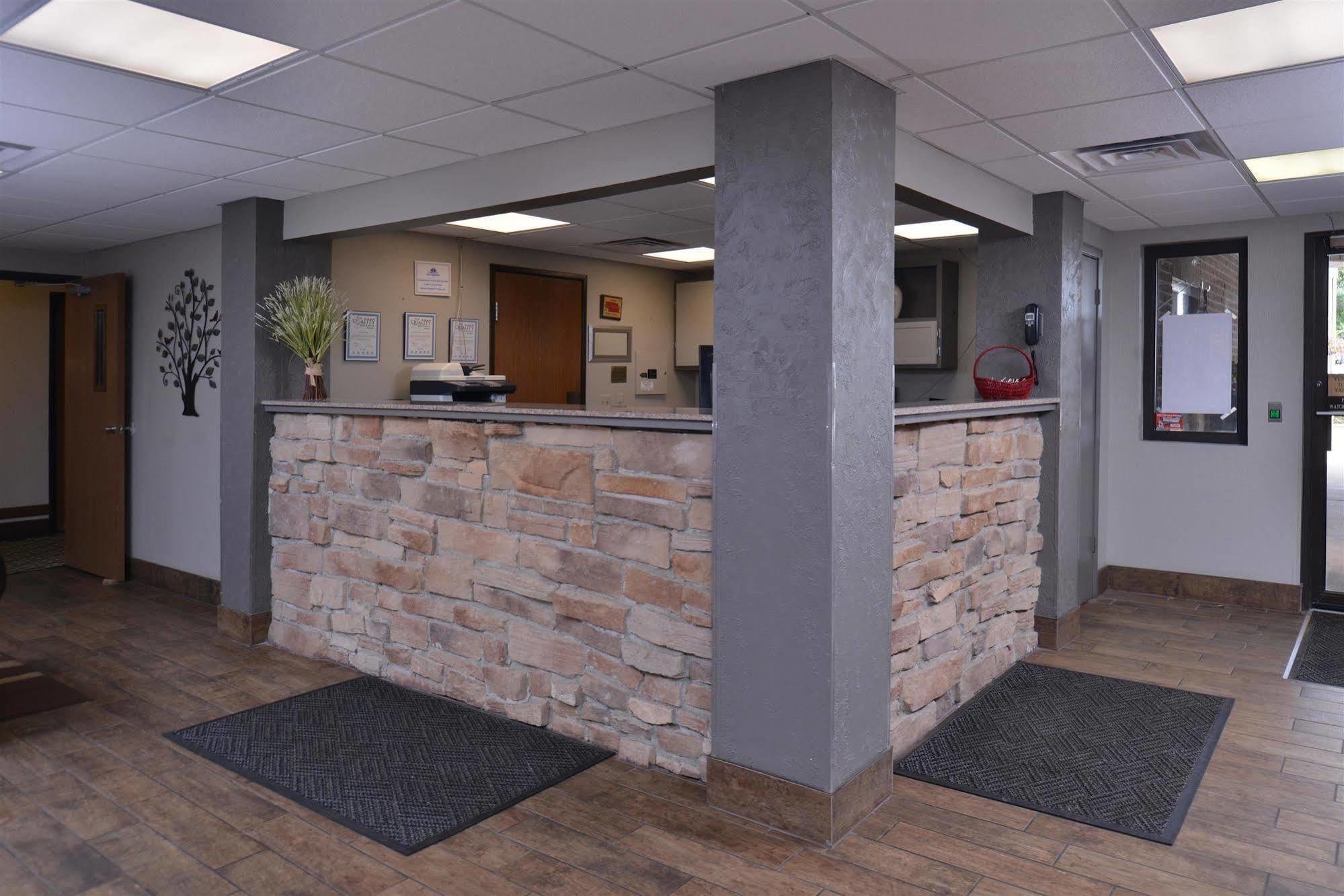Cottonwood Inn And Conference Center South Sioux City Bagian luar foto