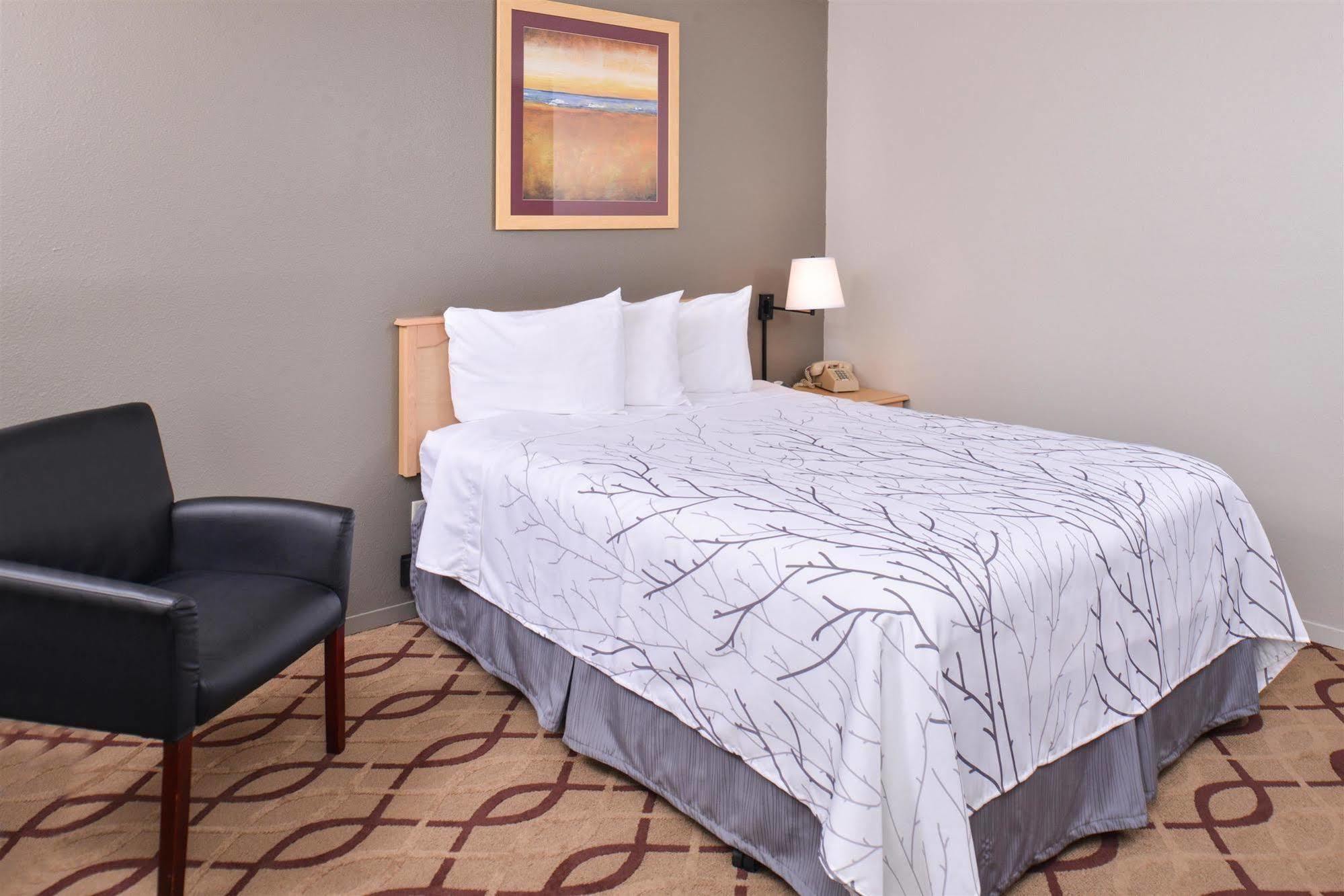 Cottonwood Inn And Conference Center South Sioux City Bagian luar foto