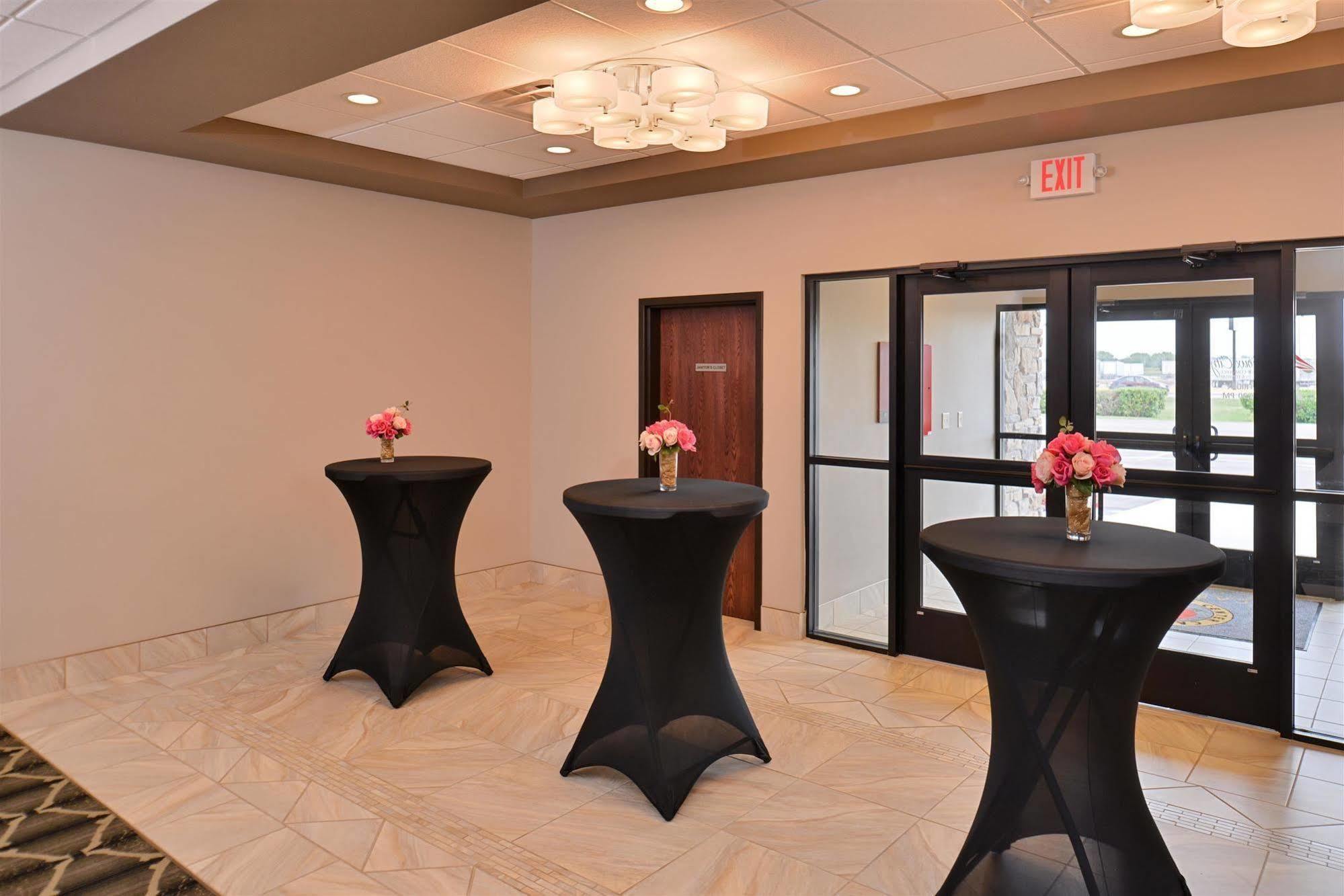 Cottonwood Inn And Conference Center South Sioux City Bagian luar foto